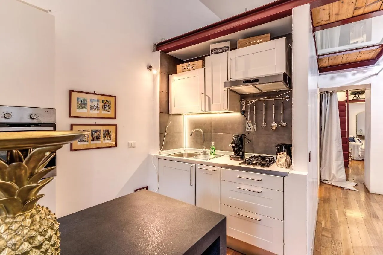 Residenza San Teodoro Chiaia Dimora Storica Apartment Naples