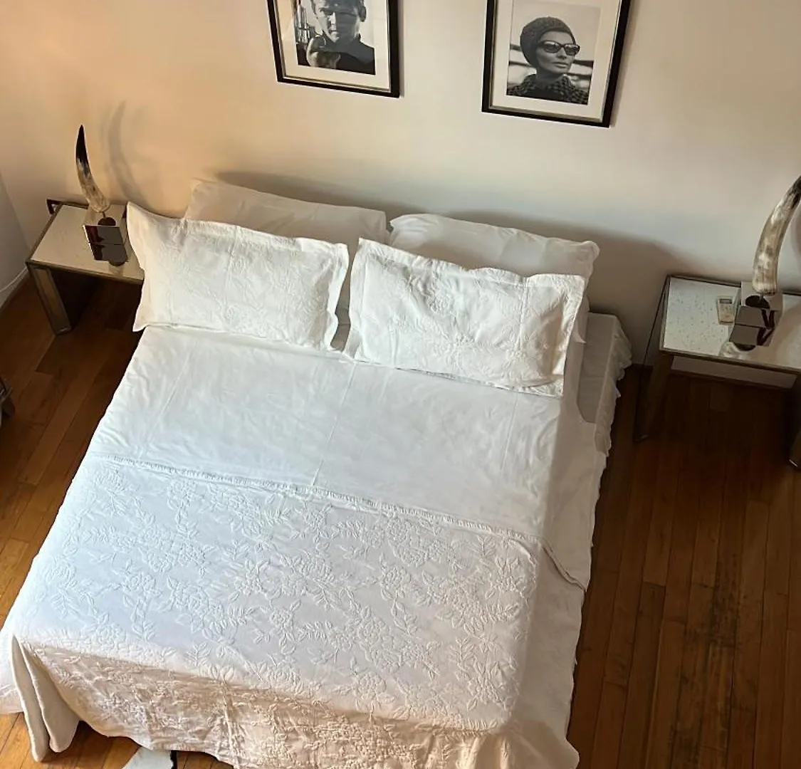 Residenza San Teodoro Chiaia Dimora Storica Apartment Naples 0*,