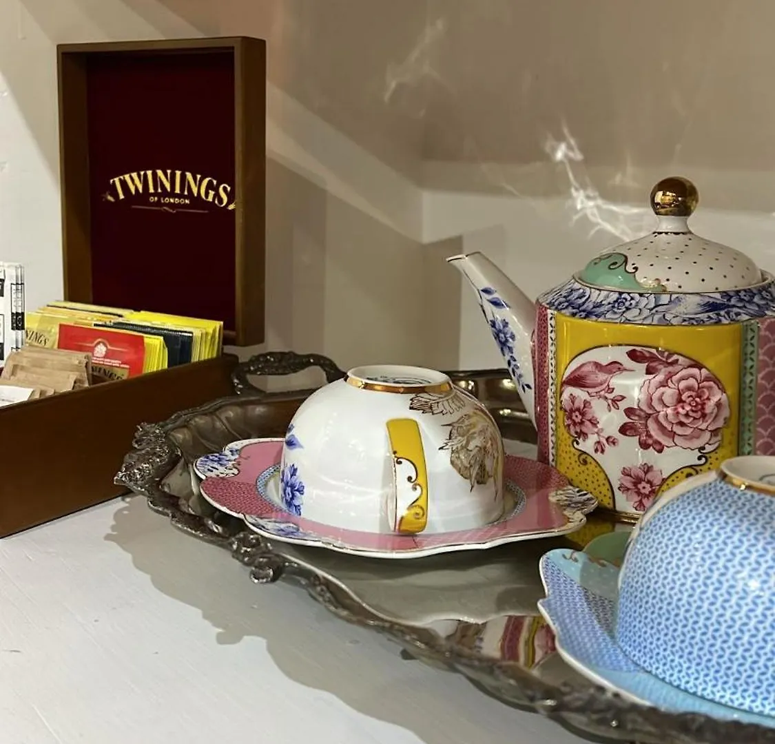 Residenza San Teodoro Chiaia Dimora Storica Apartment Naples Italy