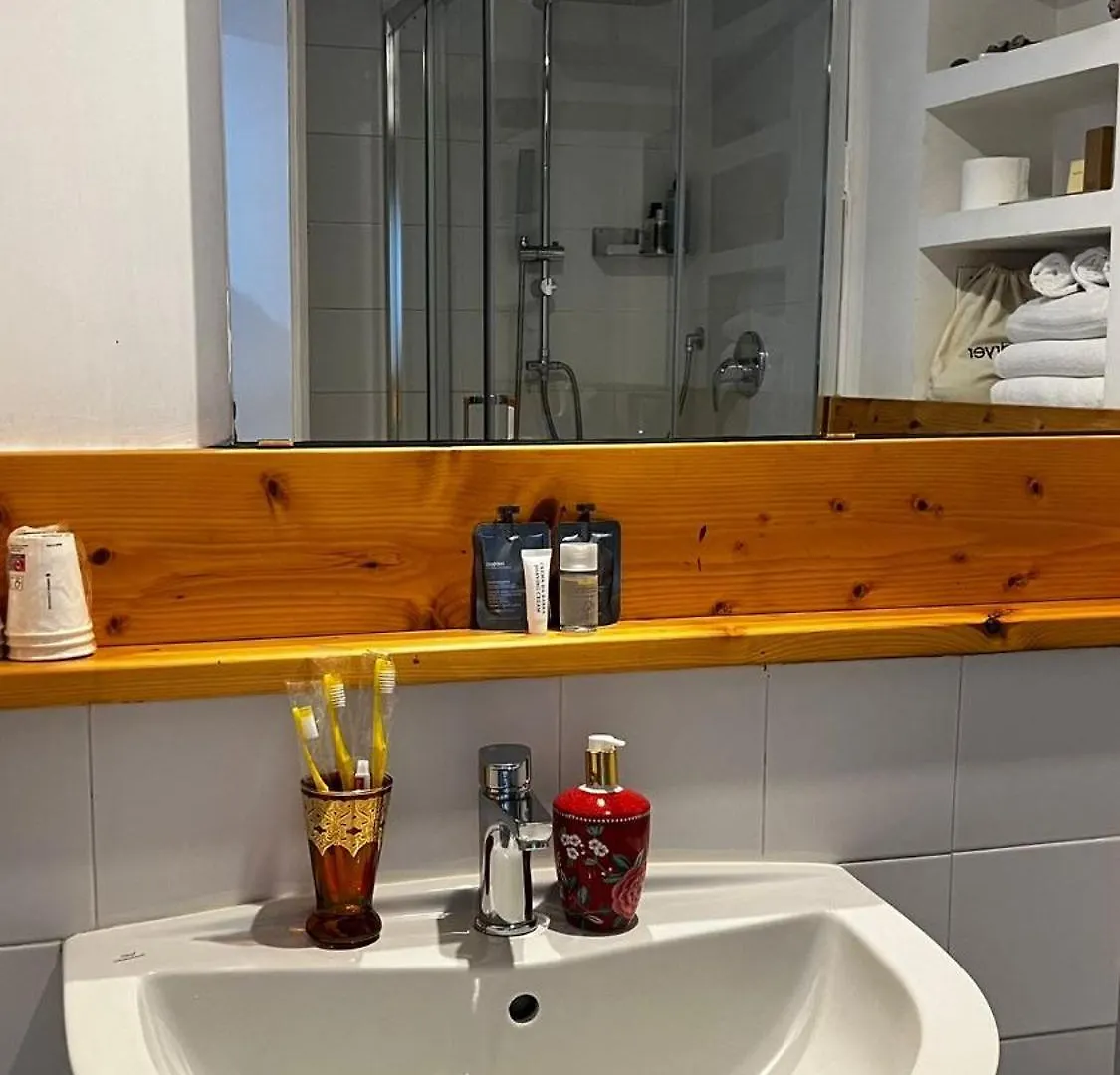 Residenza San Teodoro Chiaia Dimora Storica Apartment Naples