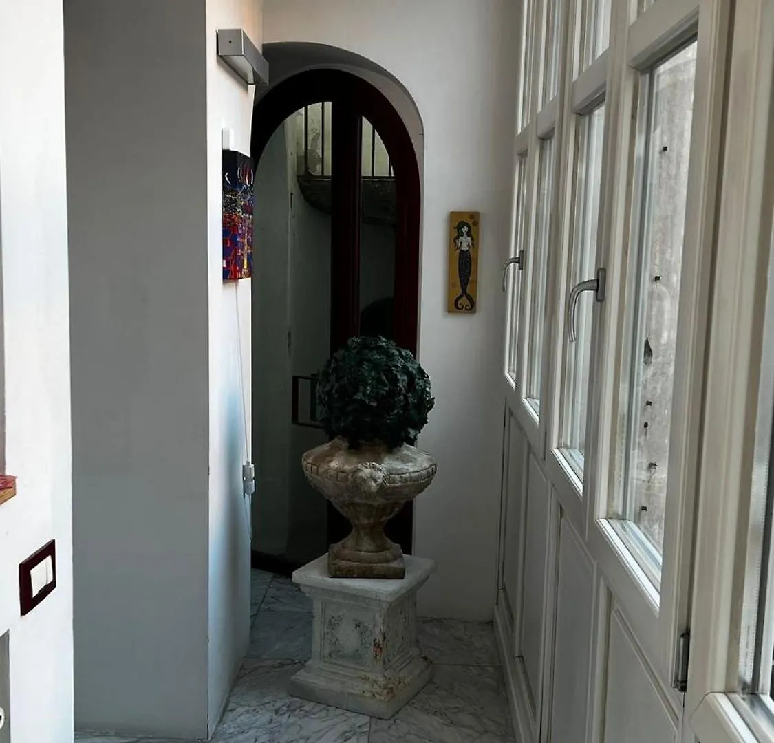 Residenza San Teodoro Chiaia Dimora Storica Apartment Naples