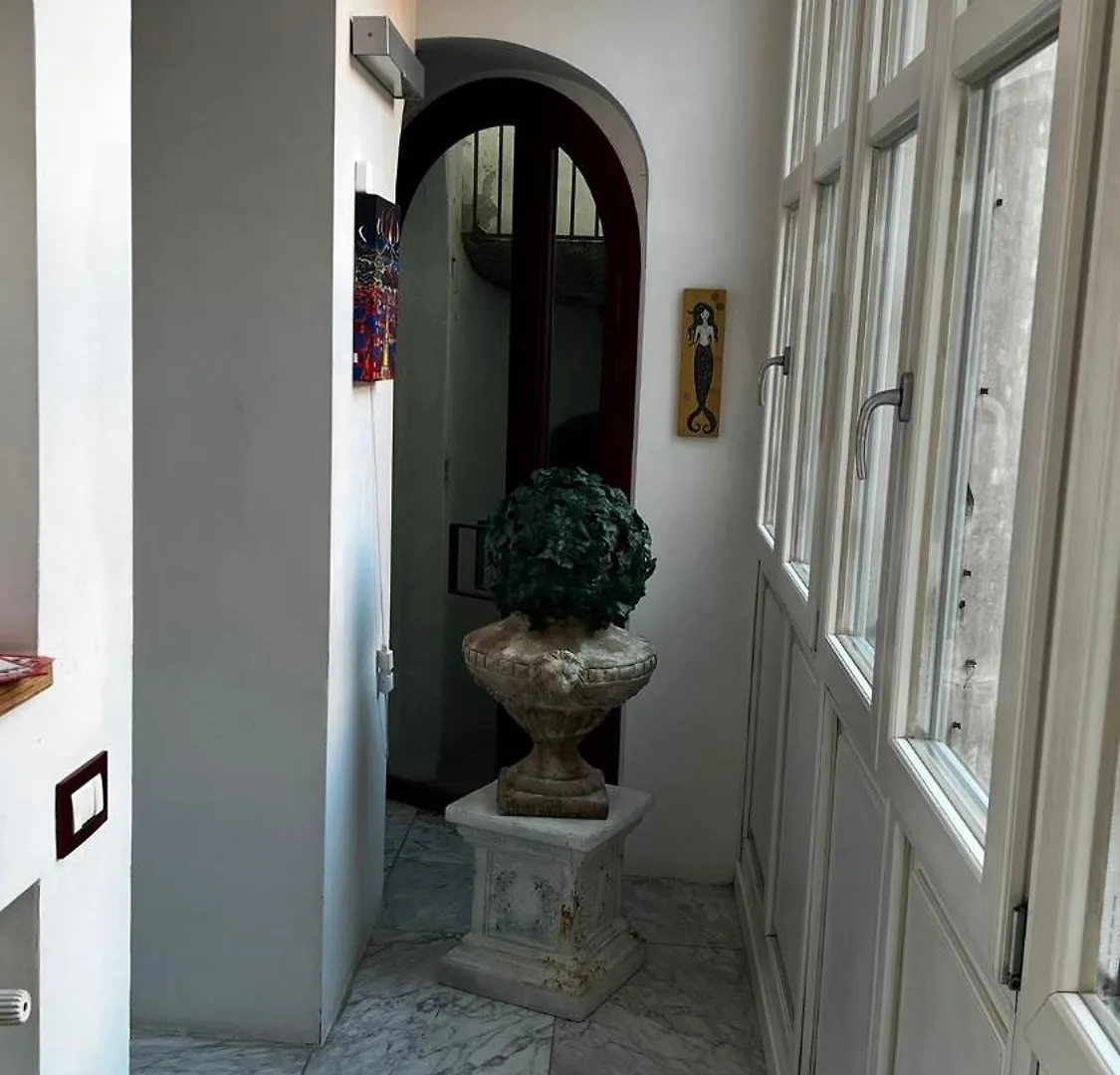 Residenza San Teodoro Chiaia Dimora Storica Apartment Naples