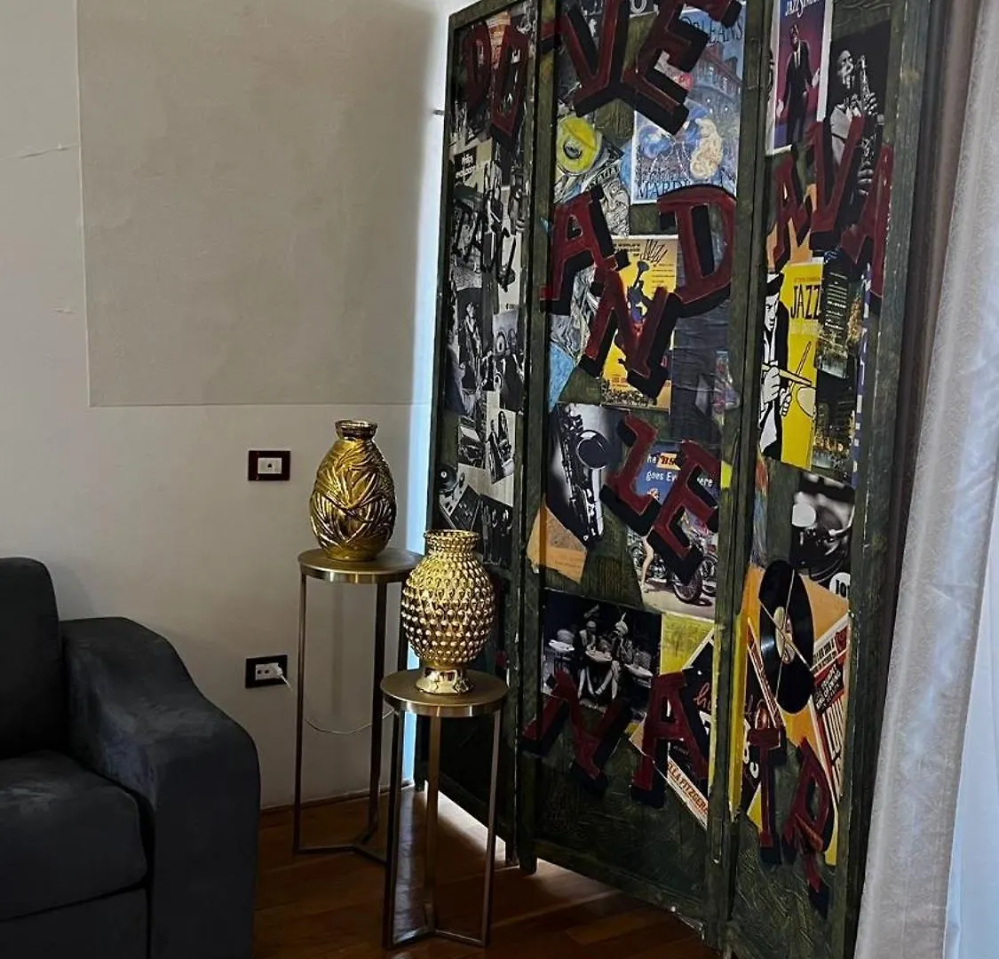 Residenza San Teodoro Chiaia Dimora Storica Apartment Naples 0*,